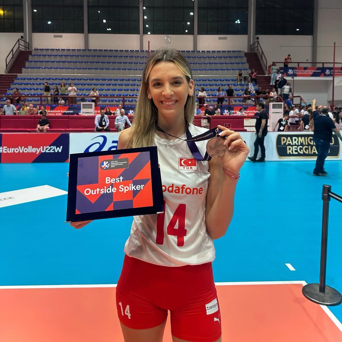 Alexia Căruțașu volei Turcia - diverse