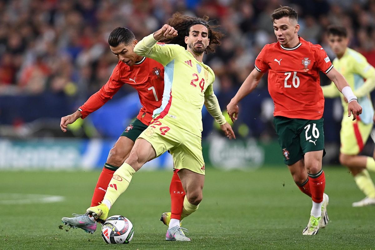 Cine a ieșit mai bine din duelul Lamine Yamal - Cristiano Ronaldo