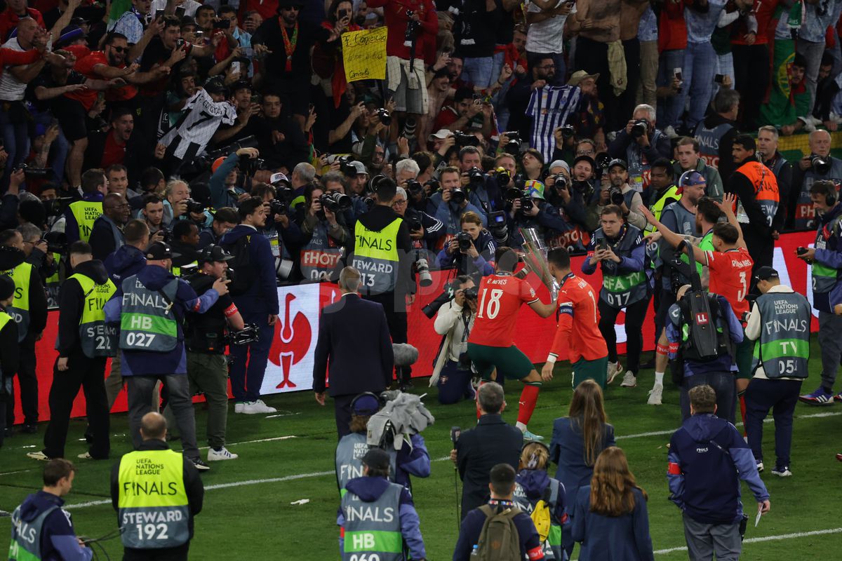 Aroganța și glumele neinspirate ale lui Lamine Yamal! Detalii nevăzute la televizor de la Portugalia - Spania: gesturile superbe făcute de Ronaldo