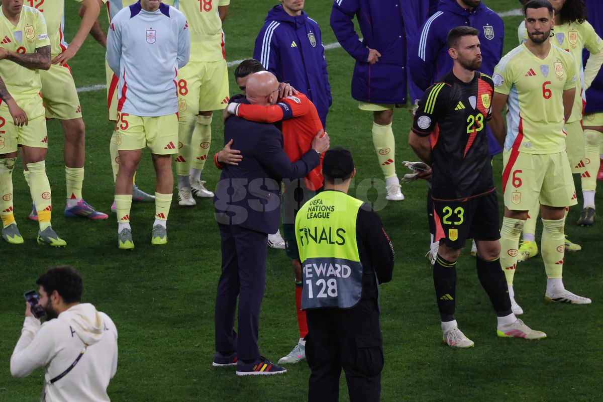 Aroganța și glumele neinspirate ale lui Lamine Yamal! Detalii nevăzute la televizor de la Portugalia - Spania: gesturile superbe făcute de Ronaldo