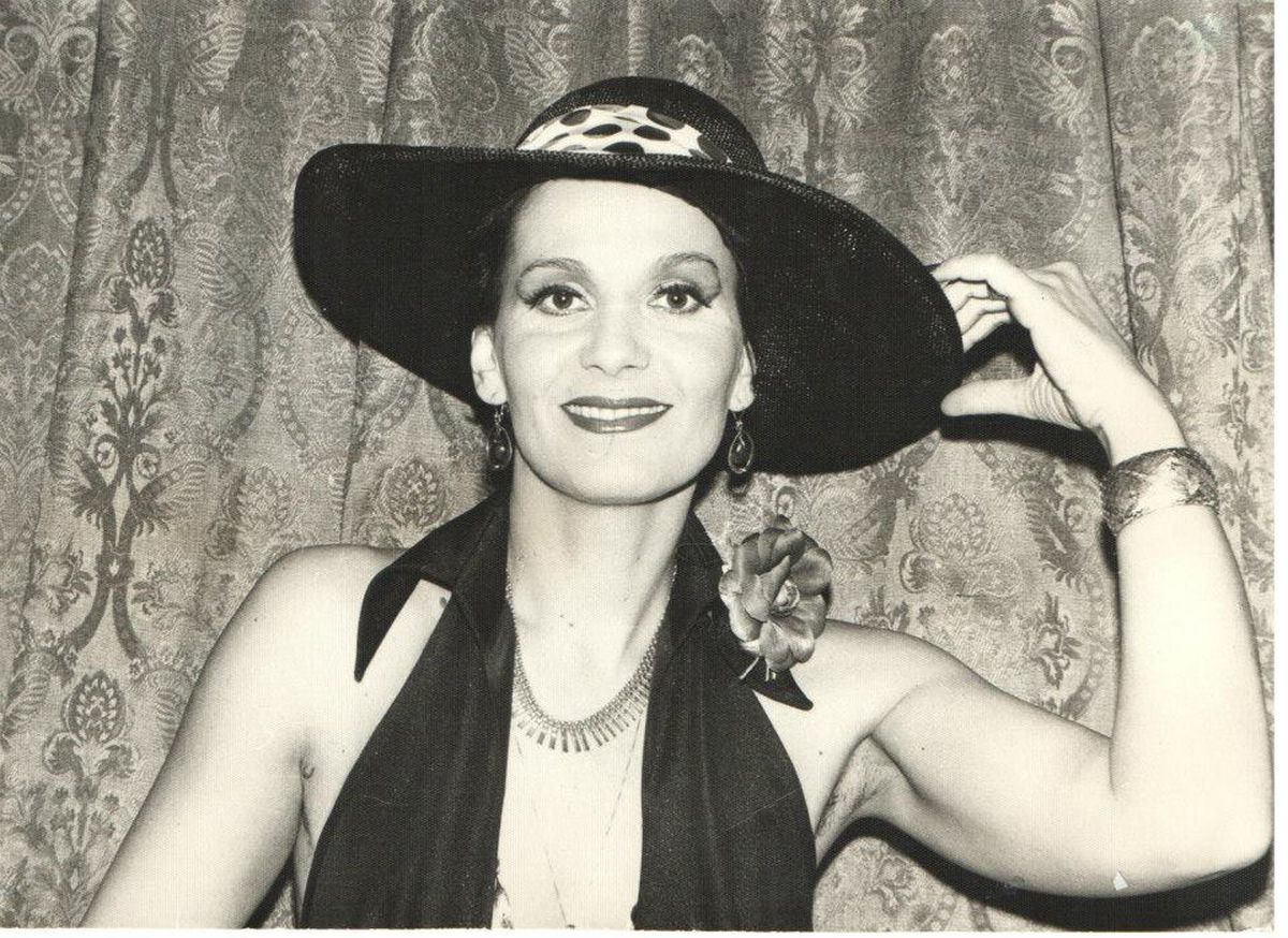 Iarina Demian: „Când Ioan Chirilă scria, era ca într-o transă!” » Episod șocant cu artista jefuită: „M-au târât vreo câțiva metri pe trotuar, dar am supraviețuit”