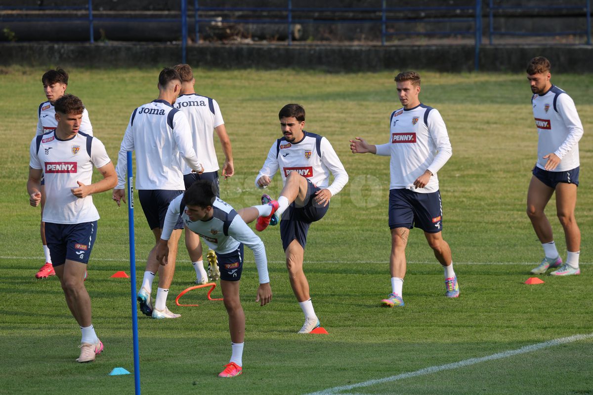 Viitorul antrenor al echipei naționale Under 21 a României a ajuns la Bratislava! Ce a făcut la primul antrenament din Slovacia