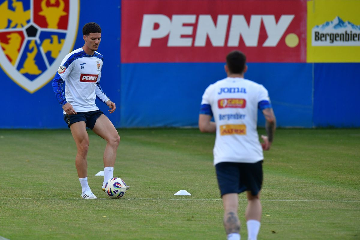 Ultimele reglaje înainte de Cipru! Imagini de la antrenamentul „tricolorilor” condus de Mircea Lucescu
