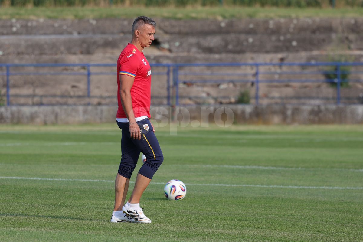Viitorul antrenor al echipei naționale Under 21 a României a ajuns la Bratislava! Ce a făcut la primul antrenament din Slovacia