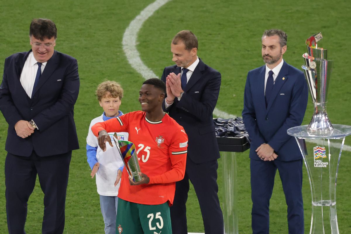 Povestea eroului din finala Ligii Națiunilor: și-a amenințat scouter-ul cu cuțitul