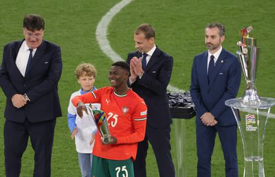 Povestea eroului din finala Ligii Națiunilor: și-a amenințat scouter-ul cu cuțitul