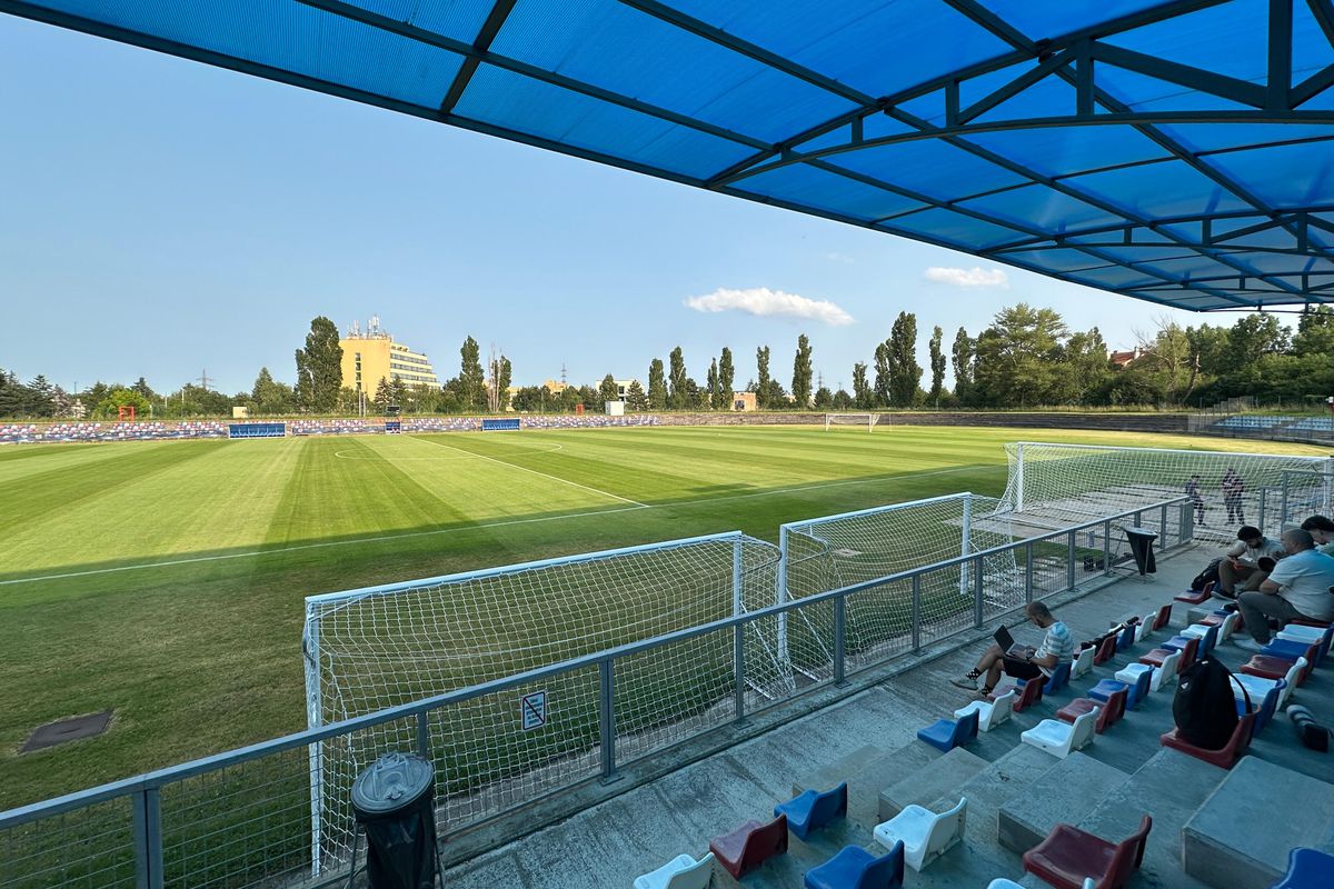 Imagini Under 21  - 9 iunie