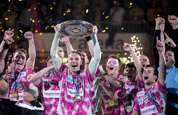 Fosta adversară a lui Dinamo București a obținut primul titlu național din istoria clubului » Performanță unică în ultimii 61 de ani