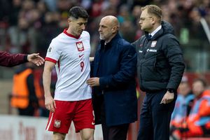 Selecționerul îi dă replica lui Robert Lewandowski » „A vrut să mă facă să declar ceva, dar eu l-am refuzat!”
