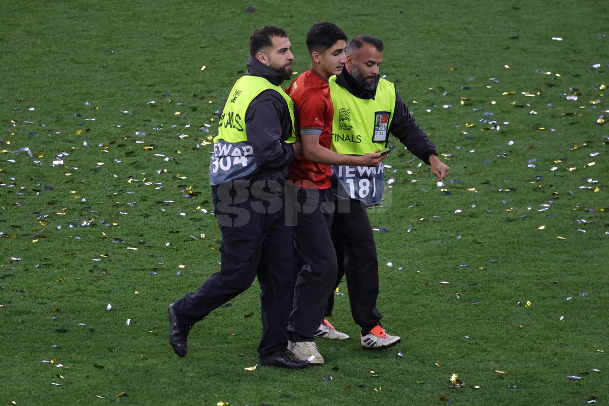 Aroganța și glumele neinspirate ale lui Lamine Yamal! Detalii nevăzute la televizor de la Portugalia - Spania: gesturile superbe făcute de Ronaldo