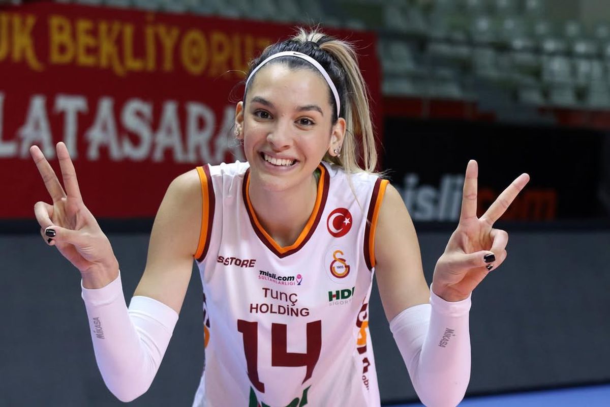 Alexia Căruțașu volei Turcia - diverse