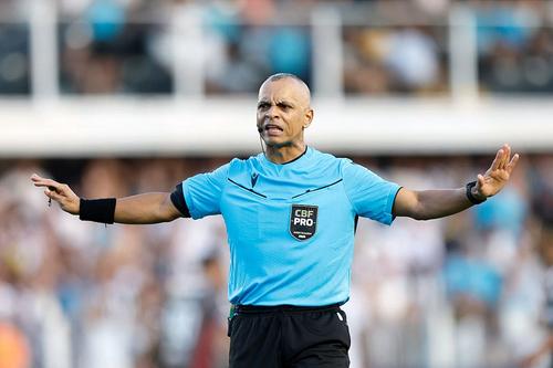 Wilton Sampaio, arbitrul de la Mexic - Africa de Sud, deschiderea Campionatului Mondial/ FOTO Getty Images
