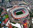 Estadio Azteca din Mexico City are 93.000 de locuri