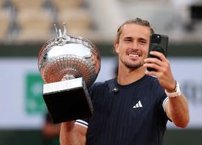 Alexander Zverev, mișcat de mesajele primite pe parcursul Roland Garros de la „regele zgurii”