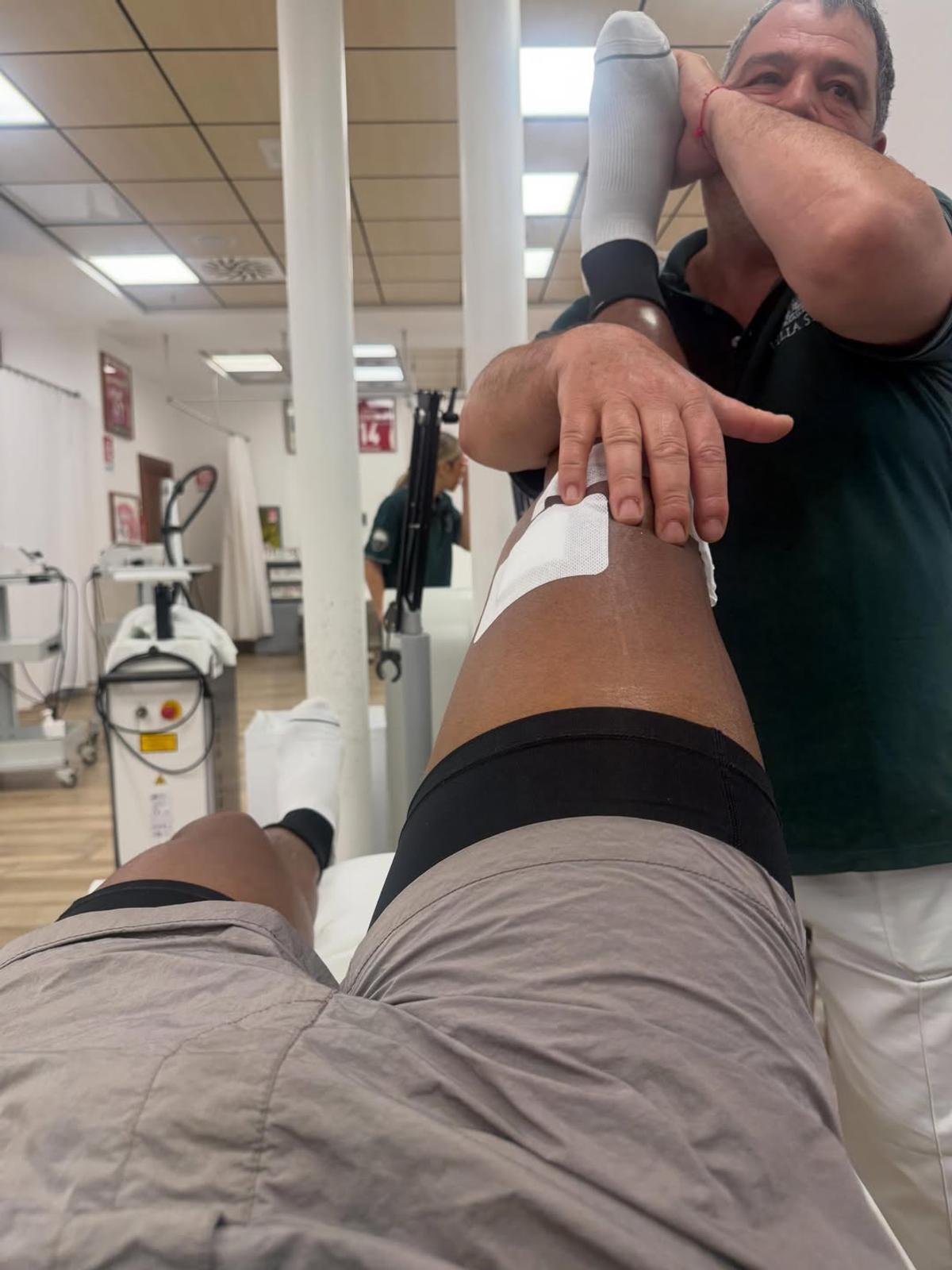 Siyabonga Ngezana s-a operat! Cât va lipsi fotbalistul celor de la FCSB