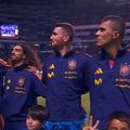 Jucătorii Spaniei, la intonarea imnului lor național / Foto: captură