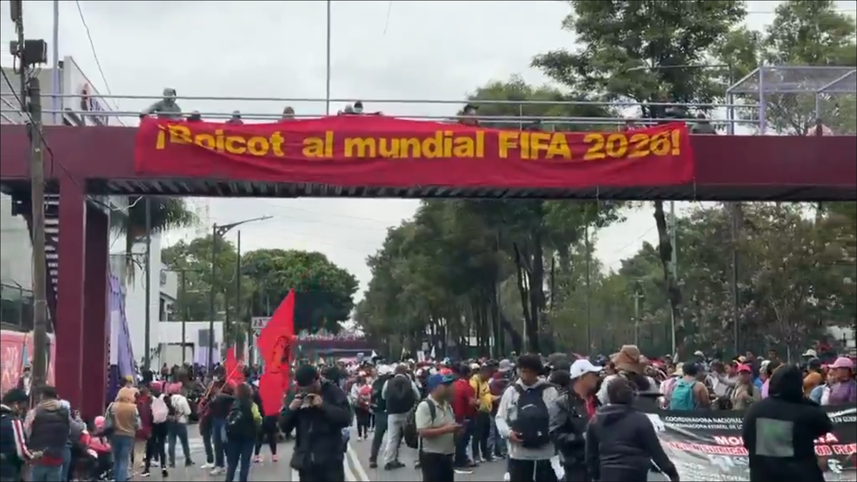 Haos uriaș înaintea startului Cupei Mondiale! Mii de protestatari au blocat drumul spre stadionul meciului de deschidere