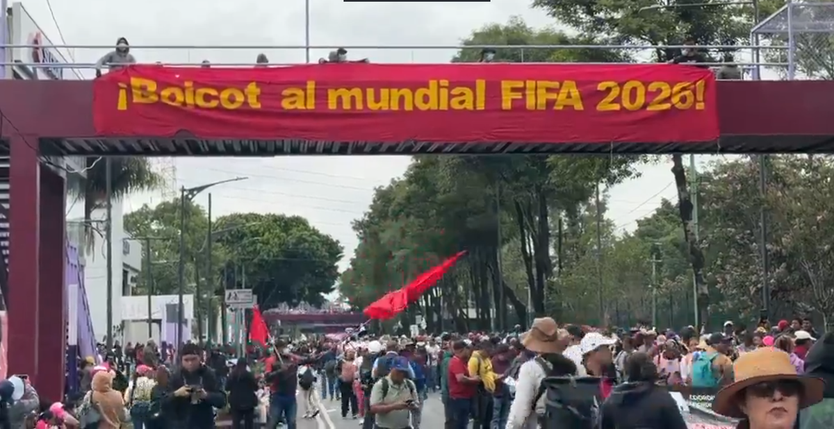 Haos uriaș înaintea startului Cupei Mondiale! Mii de protestatari au blocat drumul spre stadionul meciului de deschidere