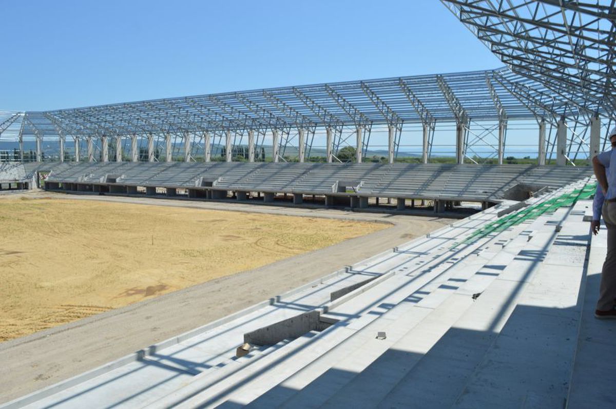 VIDEO + FOTO Cum arată lucrările la stadionul lui Sepsi: „Arena va fi inaugurată în mai 2021. Va fi o perlă!”