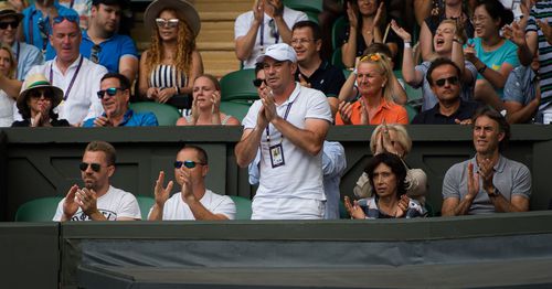 Daniel Dobre în tribună la Wimbledon, în 2019 FOTO Hepta