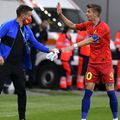 Pintilii, 35 de ani, face acum parte din staff, dar a început acest sezon ca fotbalist și a bifat pentru FCSB 7 meciuri, ultimul pe 22 septembrie 2019