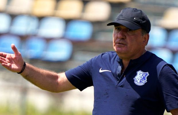 Farul - Dinamo » Hagi vrea să profite de forma slabă a „câinilor”: 3 PONTURI de încercat