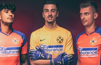 FCSB și-a prezentat noul echipament! Cum vor arăta Coman, Tănase&co. în noul sezon