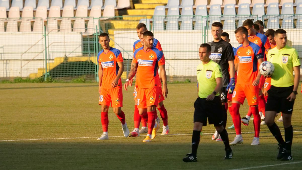 FCSB. Ilie Dumitrescu, surprins de alegerile lui Dinu Todoran: „Înseamnă că așa o să arate echipa”