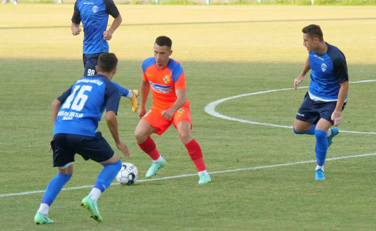 FOTO Gloria Buzău - FCSB amical 09.07.2021