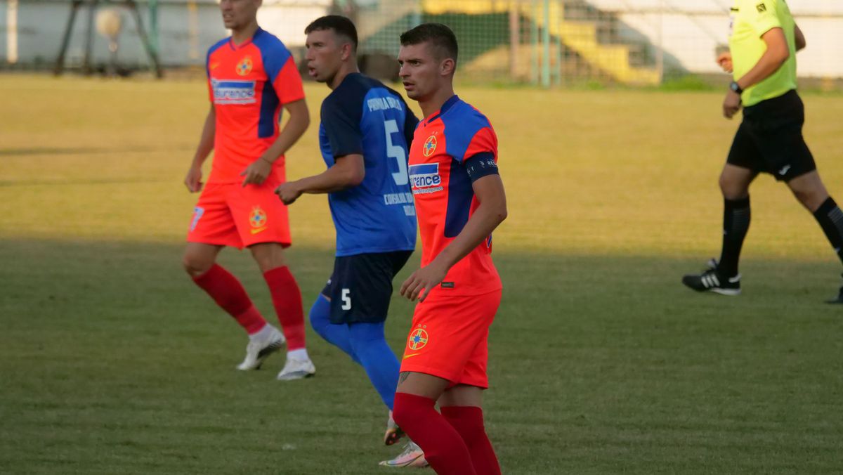 Gloria Buzău - FCSB 1-5 » Cum s-a descurcat nou-venitul Zdenek Ondrasek