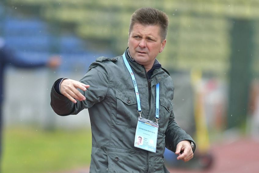 Dusan Uhrin (53 de ani) a decis, vrea să plece de la Dinamo!