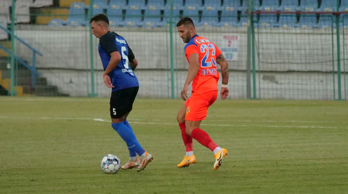 Gloria Buzău - FCSB 1-5 » Cum s-a descurcat nou-venitul Zdenek Ondrasek