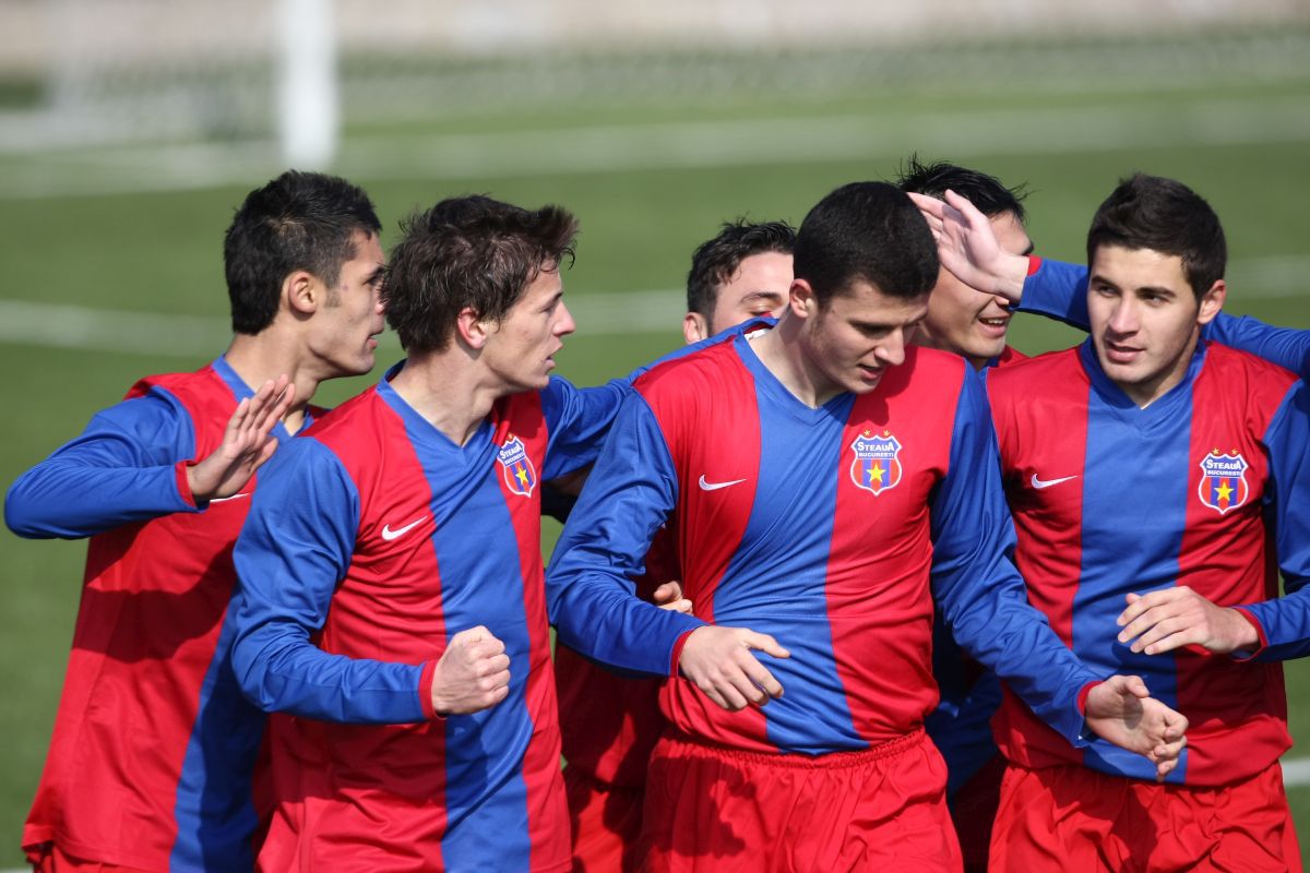 S-a retras atacantul pe care Becali voia 30 mil. €: „Mi s-au smuls mușchii, am plecat cu ambulanța la spital” » Ignorat 6 luni la echipa lui Hagi: „Eram doborât mental!”