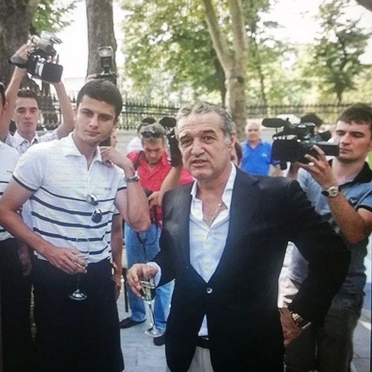 S-a retras atacantul pe care Becali voia 30 mil. €: „Mi s-au smuls mușchii, am plecat cu ambulanța la spital” » Ignorat 6 luni la echipa lui Hagi: „Eram doborât mental!”