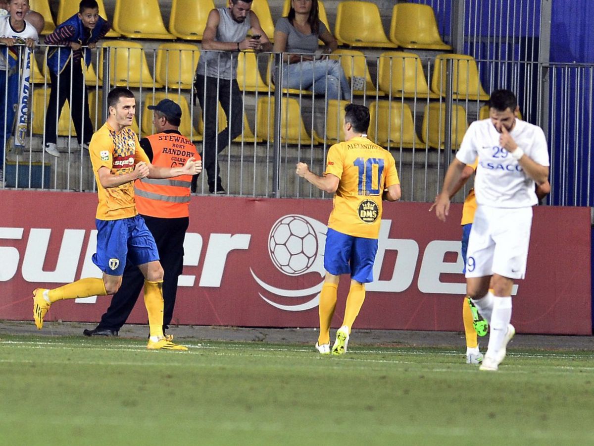 S-a retras atacantul pe care Becali voia 30 mil. €: „Mi s-au smuls mușchii, am plecat cu ambulanța la spital” » Ignorat 6 luni la echipa lui Hagi: „Eram doborât mental!”