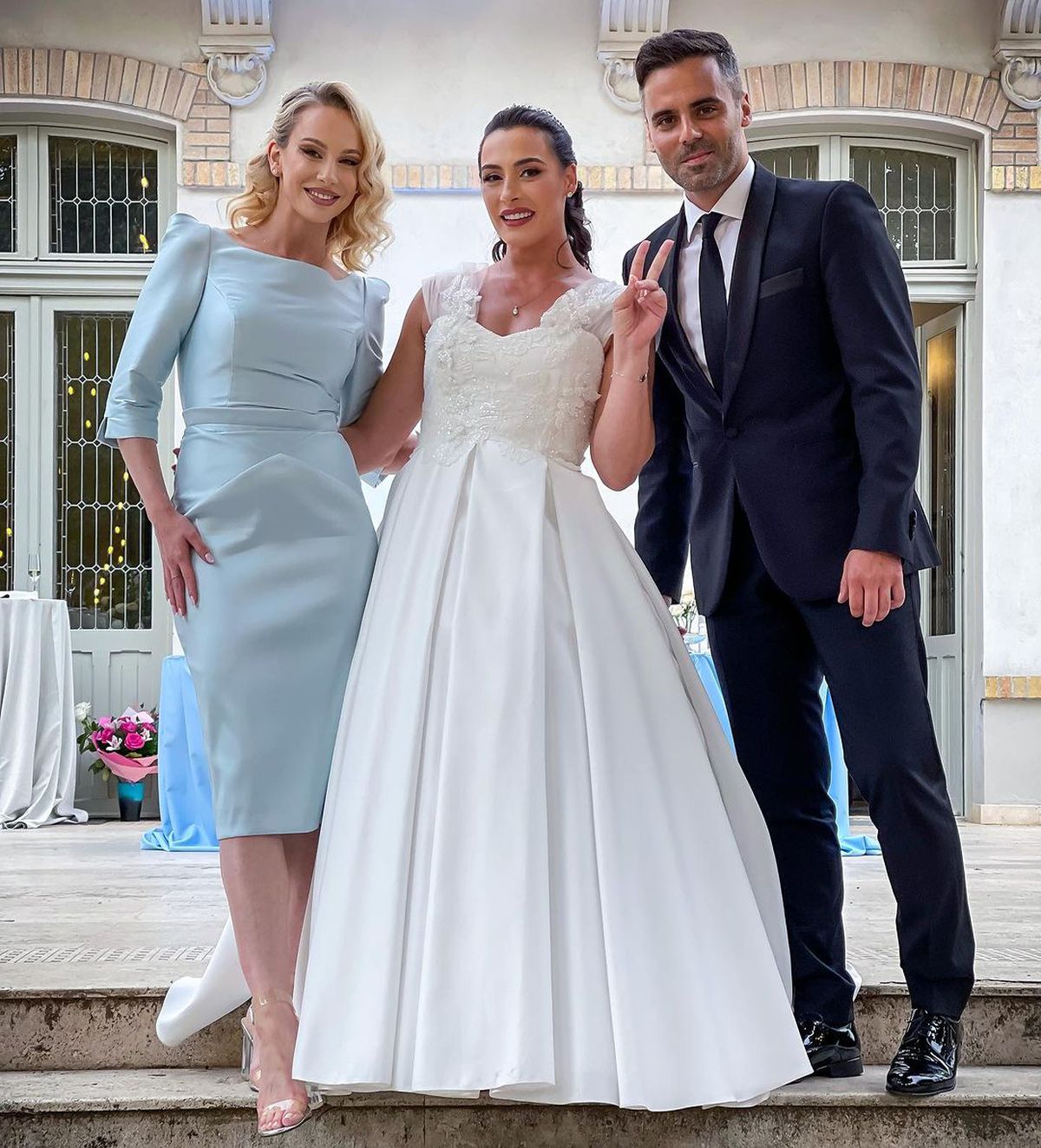 Imagini spectaculoase de la nunta Cătălinei Ponor » Și-a uimit invitații! Cum au apărut mirele și mireasa