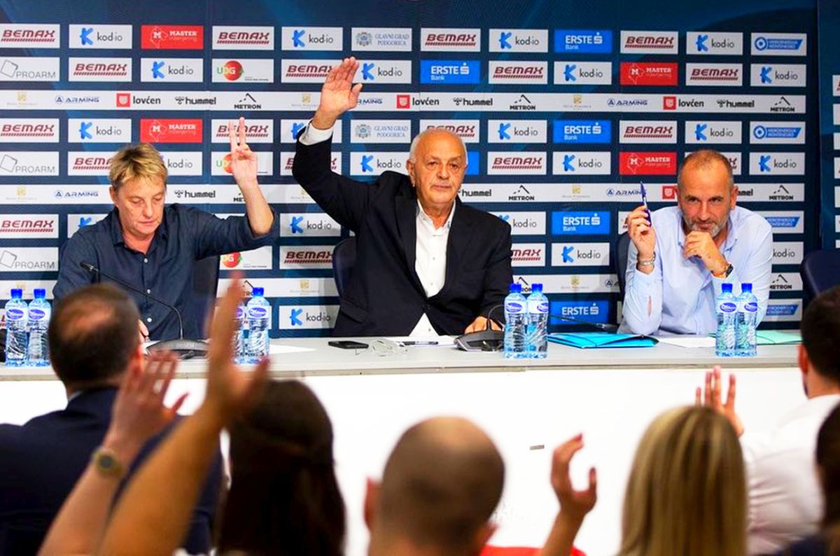 Un club legendar al Europei, aproape de faliment: „Suntem închiși, își pot căuta noi angajamente. Nu știu dacă ne înscriem în Liga Campionilor”