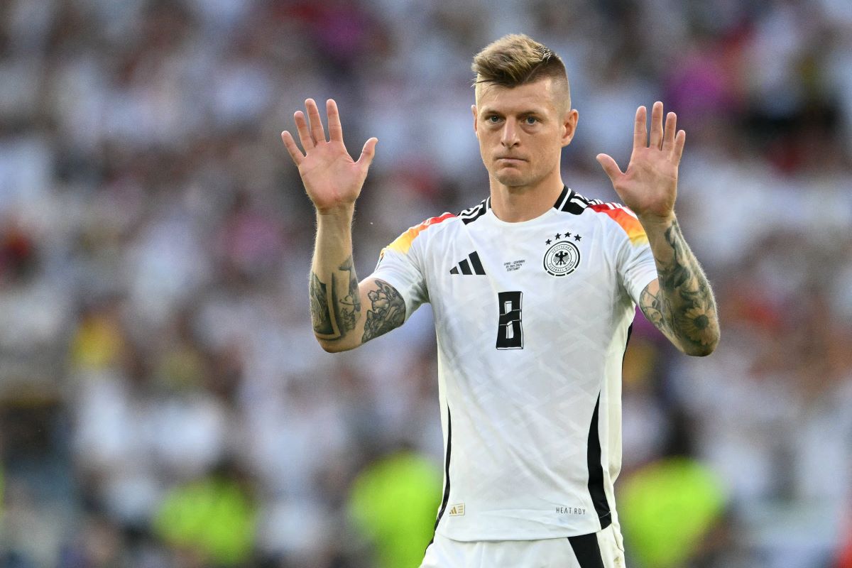 Toni Kroos, omagiat de 550 de oameni din orașul natal, Greifswald