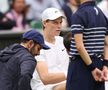 Liderul mondial Jannik Sinner, eliminat în „sferturi” la Wimbledon » Probleme medicale în setul 3: „Am simțit că nu se mișcă bine”