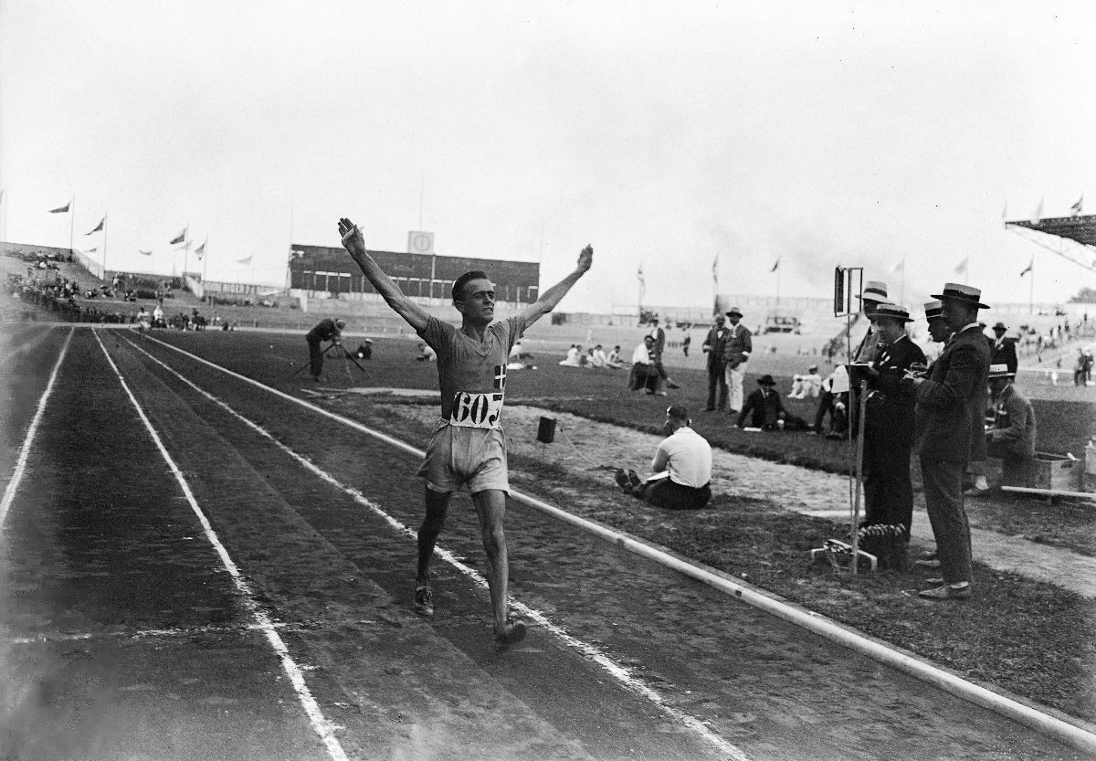 Fragmente de istorie » 100 de ani de la prima medalie olimpică din istoria României