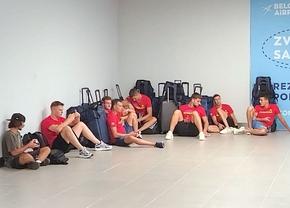 Naționala României, blocată în aeroport din cauza protestului TAROM: „Comportamentul lor e inacceptabil și nu trebuie tolerat!”