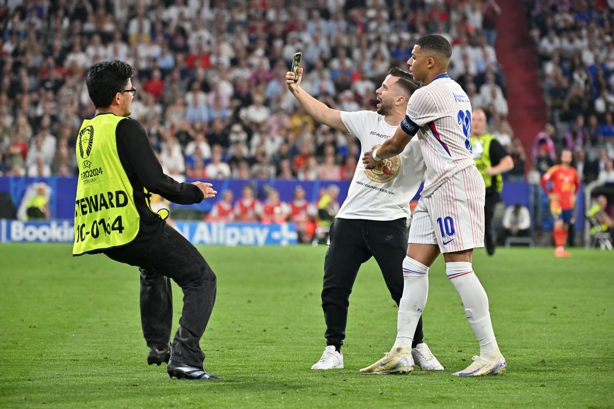 Fără precedent! Kylian Mbappe, distrus după ce Franța a părăsit EURO 2024: „Am fost un eșec total!”