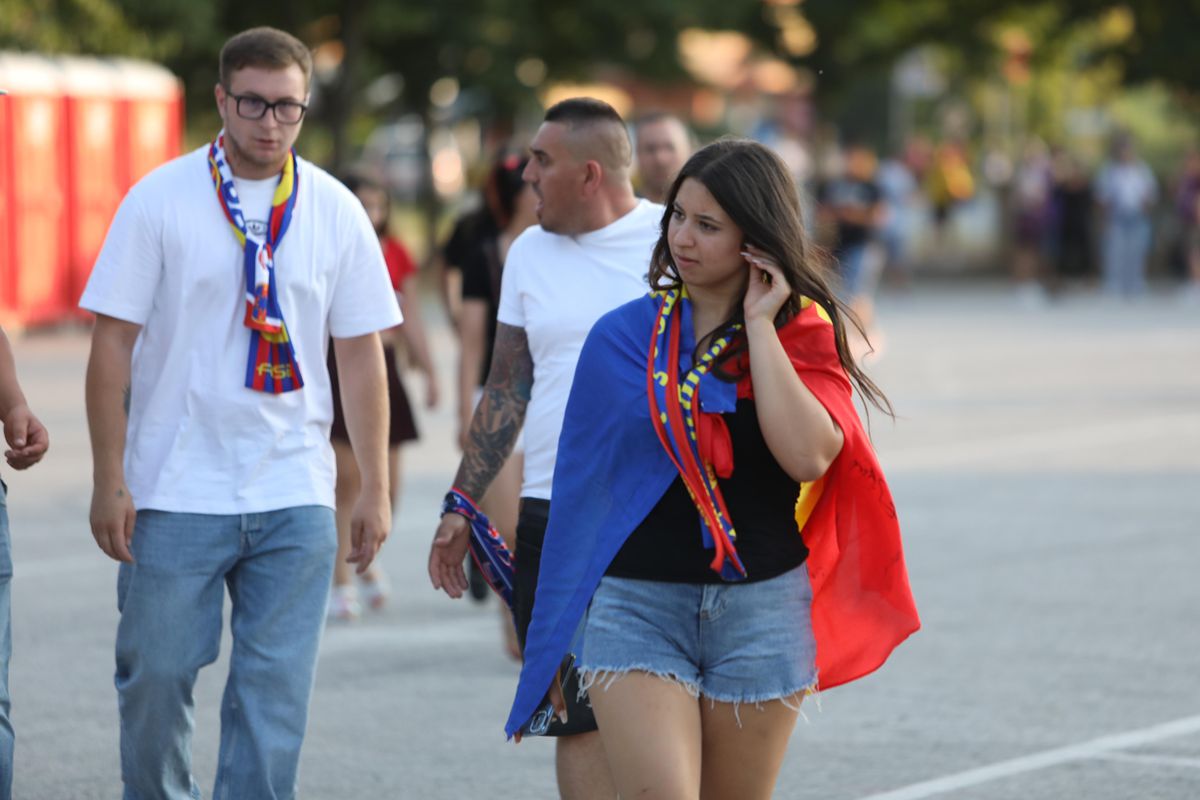 Înainte de meciul Virtus - FCSB, 9 iulie