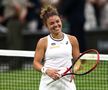 Italianca Jasmine Paolini (28 de ani, 8 WTA) a învins-o pe americanca Emma Navarro (23 de ani, 17 WTA), scor 6-2, 6-1, și s-a calificat în semifinalele turneului de la Wimbledon.