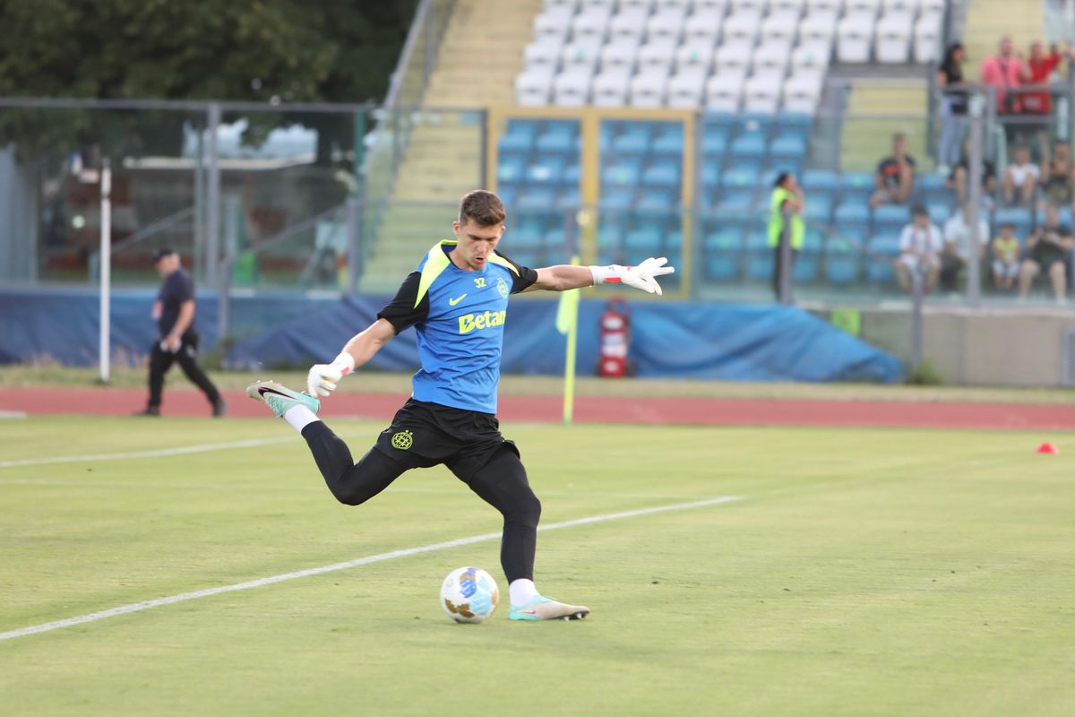 Adversara pe care FCSB a umilit-o în Europa tocmai a cucerit titlul