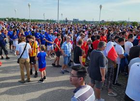Spania - Franța, superduel în semifinalele EURO 2024 » Reporterii GSP transmit de la stadion: mii de fani la porți, primii au intrat deja
