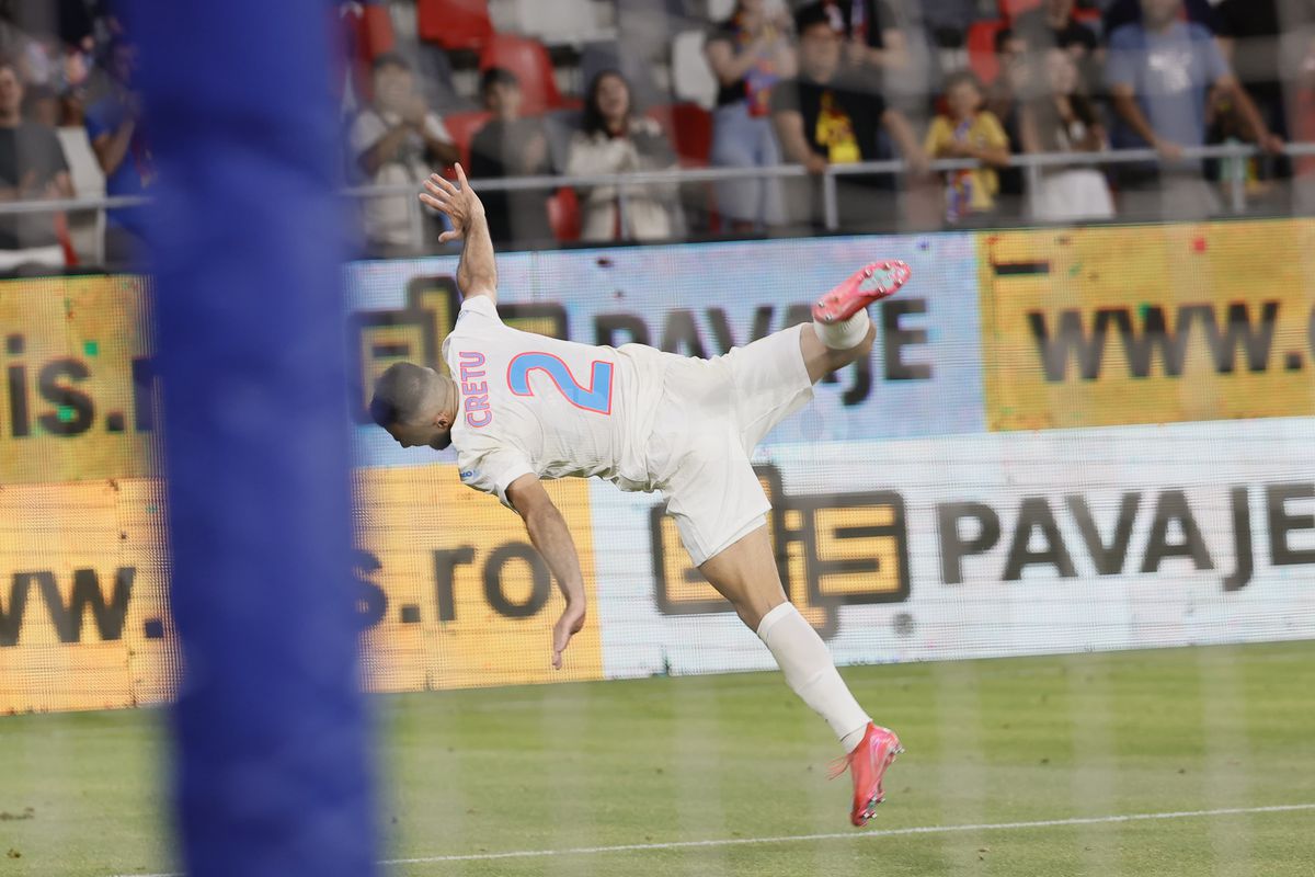Ce s-a întâmplat pe gazon imediat după FCSB - Inter d'Escaldes » Crețu a făcut din nou tumbe, un jucător a fost băgat în ședință