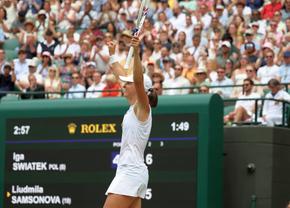 Premieră! Iga Swiatek s-a calificat în semifinale la Wimbledon