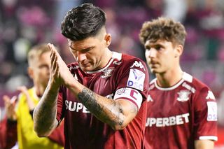 Cine este noul căpitan la Rapid, după despărțirea de Cristi Săpunaru? Alex Pașcanu a făcut anunțul: „Așa suplinim, sperăm”