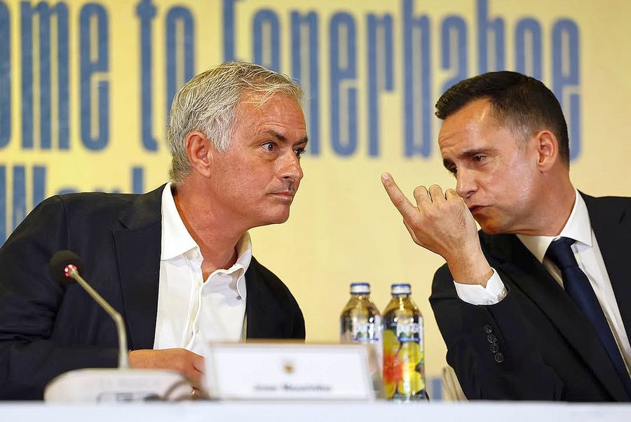 Jose Mourinho se va înfuria! » Fenerbahce i-a adus jucătorul cerut, dar doar după ce l-a demis pe portughez